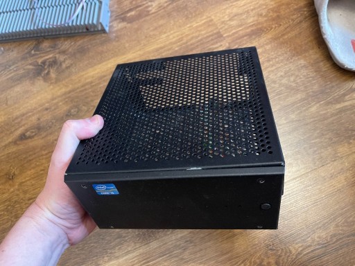 Zdjęcie oferty: obudowa itx mala metalowa (chyba logic)