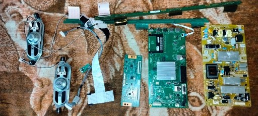 Zdjęcie oferty: Moduły telewizora Grundig 48 VLE 6520 BL 48VLE6520BL 48VLE6520