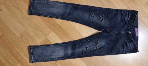 Zdjęcie oferty: Spodnie jeans czarne dla dziewczynki  r.122