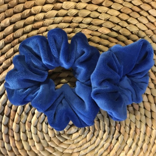 Zdjęcie oferty: Welurowa frotka niebieskie scrunchie rozmiar S i M