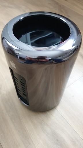 Zdjęcie oferty: Mac Pro 6,1 2017r. (2013)