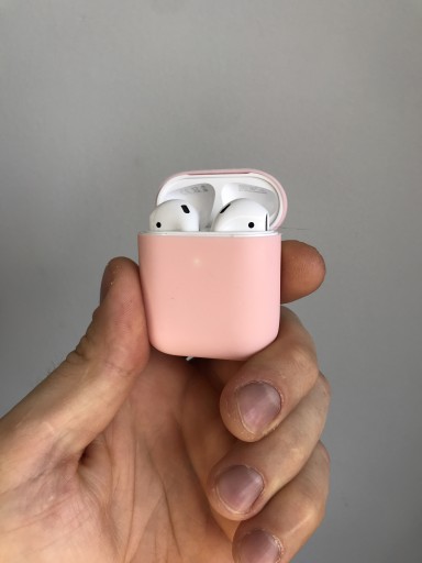 Zdjęcie oferty: etui ochronne,pokrowiec,case silikonowy AirPods1/2