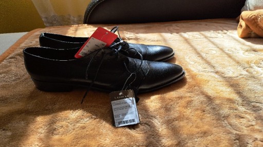 Zdjęcie oferty: Buty eleganckie Lasocki 42 - nowe, nieużywane