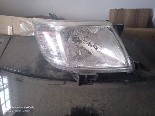 Zdjęcie oferty: LAMPA PRAWA HILUX 7 LIFT 05-16