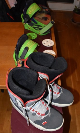 Zdjęcie oferty: Okazja!!! Snowboard Burton+buty+wiązania