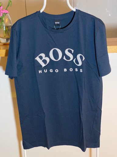 Zdjęcie oferty: T-shirt męski Hugo Boss L granat