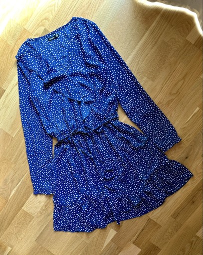 Zdjęcie oferty: Zwiewna niebieska sukienka w groszki Sinsay r. XS