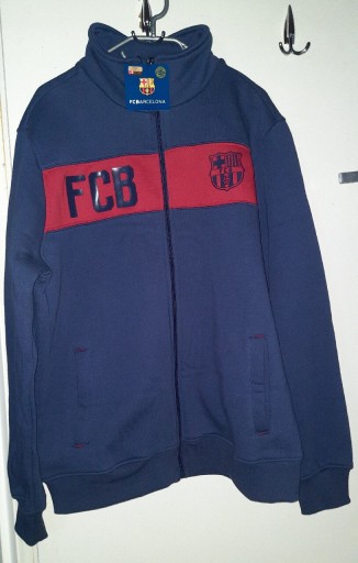 Zdjęcie oferty: Bluza rozpinana FC Barcelona XL nowa z defektem 