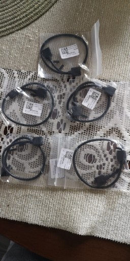 Zdjęcie oferty: Zestaw 5 sztuk przedłużacz kabel argb 30cm 