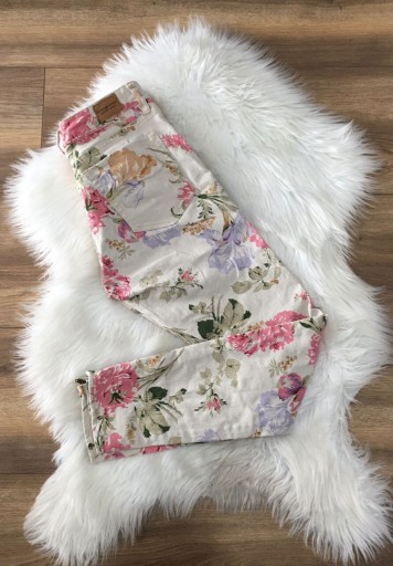 Zdjęcie oferty: Spodnie w kwiaty Ralph Lauren 31