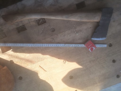 Zdjęcie oferty: Stara mała siekiera stolarska toporek bushcraftowy