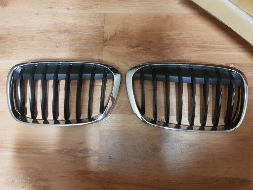 Zdjęcie oferty: Grill Nerki BMW x1 oryginalne