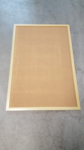 Zdjęcie oferty: Tablica Korkowa 90x60 60x90 Rama Pinezki Zestaw