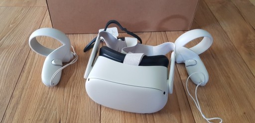 Zdjęcie oferty: Okulary Gogle VR Oculus Quest2 64GB + 2 kontrolery