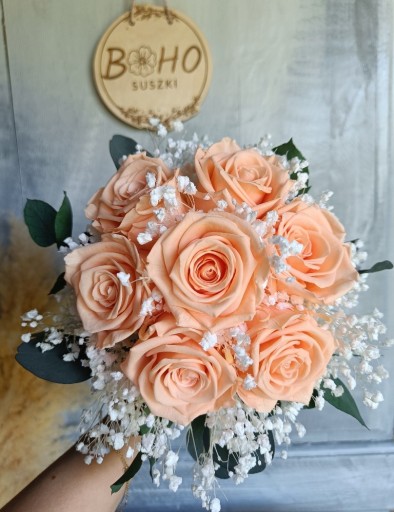 Zdjęcie oferty: Brzoskwiniowy bukiet ślubny z różami i gipsówką