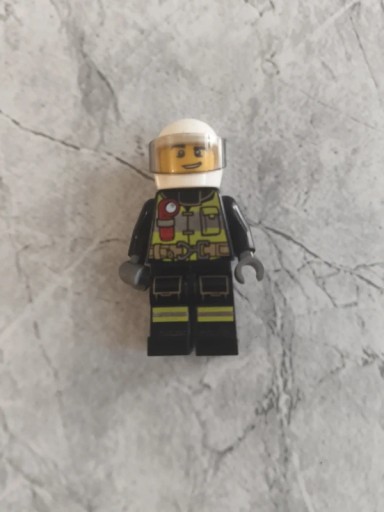 Zdjęcie oferty: Lego strażak figurka