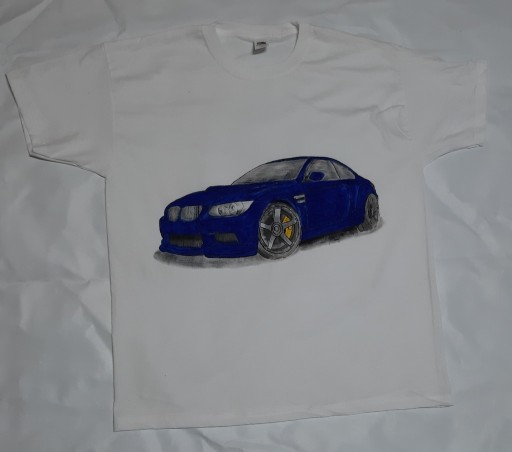 Zdjęcie oferty: Ręcznie malowany T-shirt rozmiar L BMW