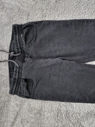 Zdjęcie oferty: Spodnie House jogger 28/32