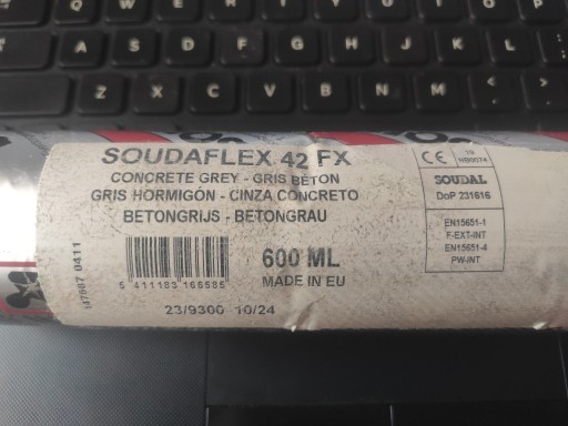 Zdjęcie oferty: Soudal Soudaflex 42 FX 600ml (kolor beton) * Tanio