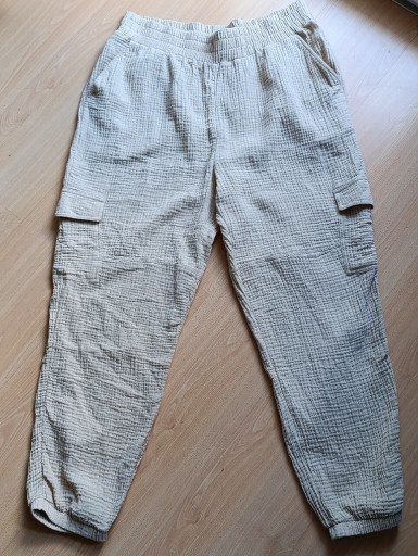 Zdjęcie oferty: Muślinowe spodnie bojówki rozmiar XXL 