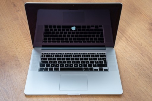 Zdjęcie oferty: MacBook Pro (15 cali, Mid 2015)