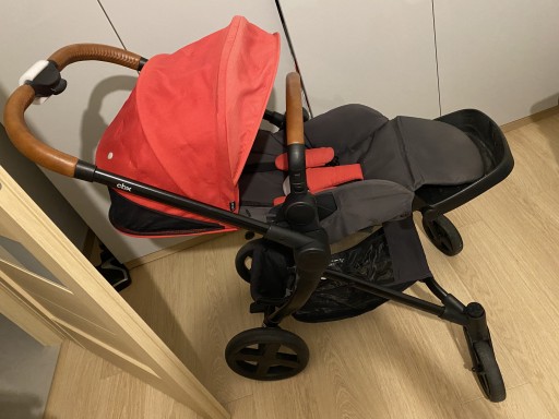 Zdjęcie oferty: Spacerówka Cybex Kody lux