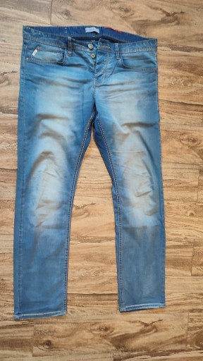 Zdjęcie oferty: Spodnie jeansy sOliver roz.32/32