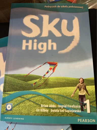 Zdjęcie oferty: Angielski podręcznik 1 sky High ćwiczenia 