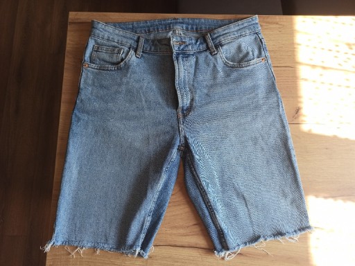 Zdjęcie oferty: Spodenki damskie jeansy r.42