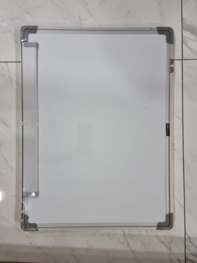 Zdjęcie oferty: DELI Magnetyczna tablica do pisania 450 × 600