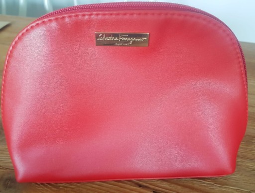 Zdjęcie oferty: Salvatore Ferragamo kosmetyczka nowa 