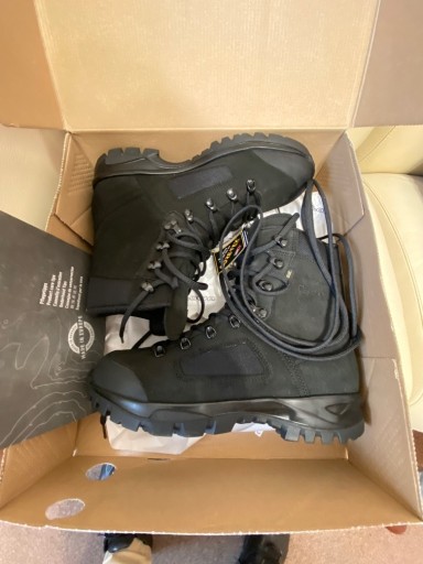 Zdjęcie oferty: LOWA ELITE MOUNTAIN GTX GORE-TEX UK 9 US 10