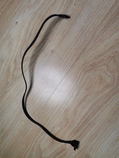 Zdjęcie oferty: Kabel SATA prosty / kątowy długość 40cm
