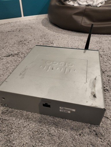 Zdjęcie oferty: Cisco UC520-16 (System Cisco Smart Business Communications) sprawny