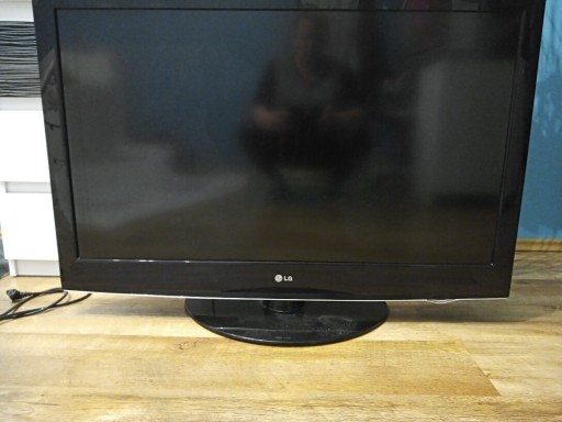 Zdjęcie oferty: Telewizor LG 42"