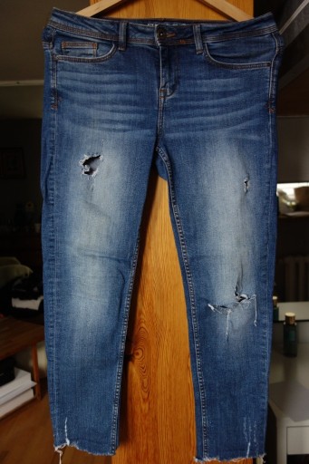 Zdjęcie oferty: Spodnie damskie jeansowe ZARA r.36