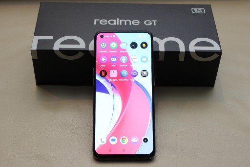 Zdjęcie oferty: Realme GT 5G 8 / 128 GB 120 Hz