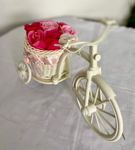 Zdjęcie oferty: Róże mydlane do kąpieli w rowerku, na prezent