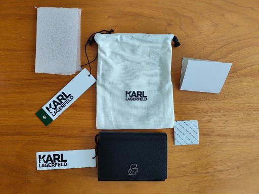 Zdjęcie oferty: Skórzany portfel Karl Lagerfeld Cena sklep. 590 zł