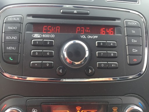 Zdjęcie oferty: Radio Ford stan idealny