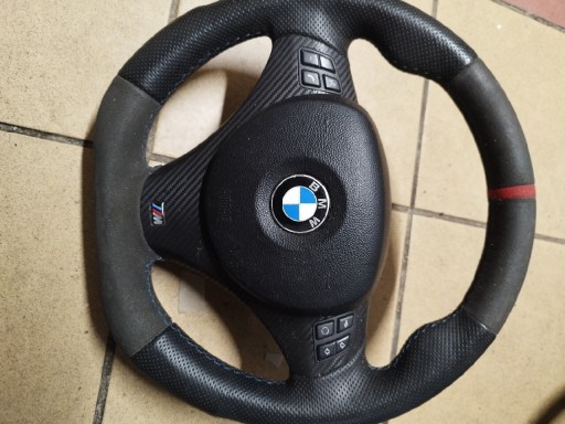 Zdjęcie oferty: Kierownica BMW 1 bdb-