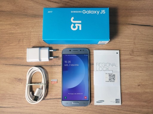 Zdjęcie oferty: Smartfon Samsung Galaxy J5 2017 Dual SIM Błękitny