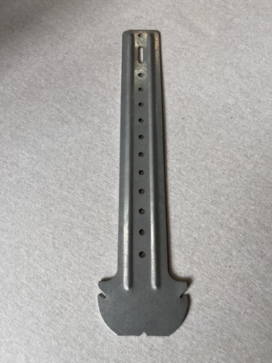 Zdjęcie oferty: Wieszak do poddaszy dł. 18 cm