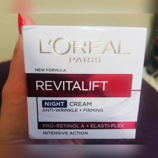 Zdjęcie oferty: Loreal REVITALIFT KREM NA NOC PRZECIWZMARSZCZKOWY 