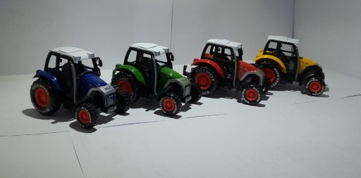 Zdjęcie oferty: Zestaw 4szt Traktoreki / ciągniki resoraki