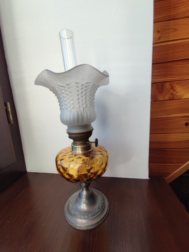 Zdjęcie oferty: Stara francuska lampa naftowa nr 71