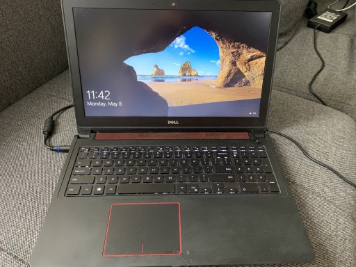 Zdjęcie oferty: Dell inspirion 5577 Laptop Gamingowy