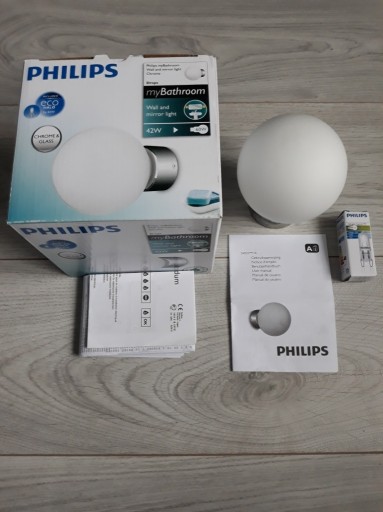 Zdjęcie oferty: LAMPA ŚCIENNA  (ŁAZIENKOWA) PHILIPS LED DROPS 