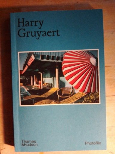 Zdjęcie oferty: Harry Gruyaert- photofile (74 fotografie)