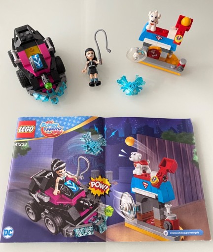 Zdjęcie oferty: LEGO DC Super Hero Girl Lashina i jej pojazd 41233